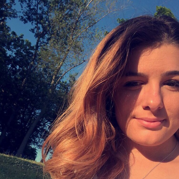 Meet your Posher, Maddy - Picture 1 of 1